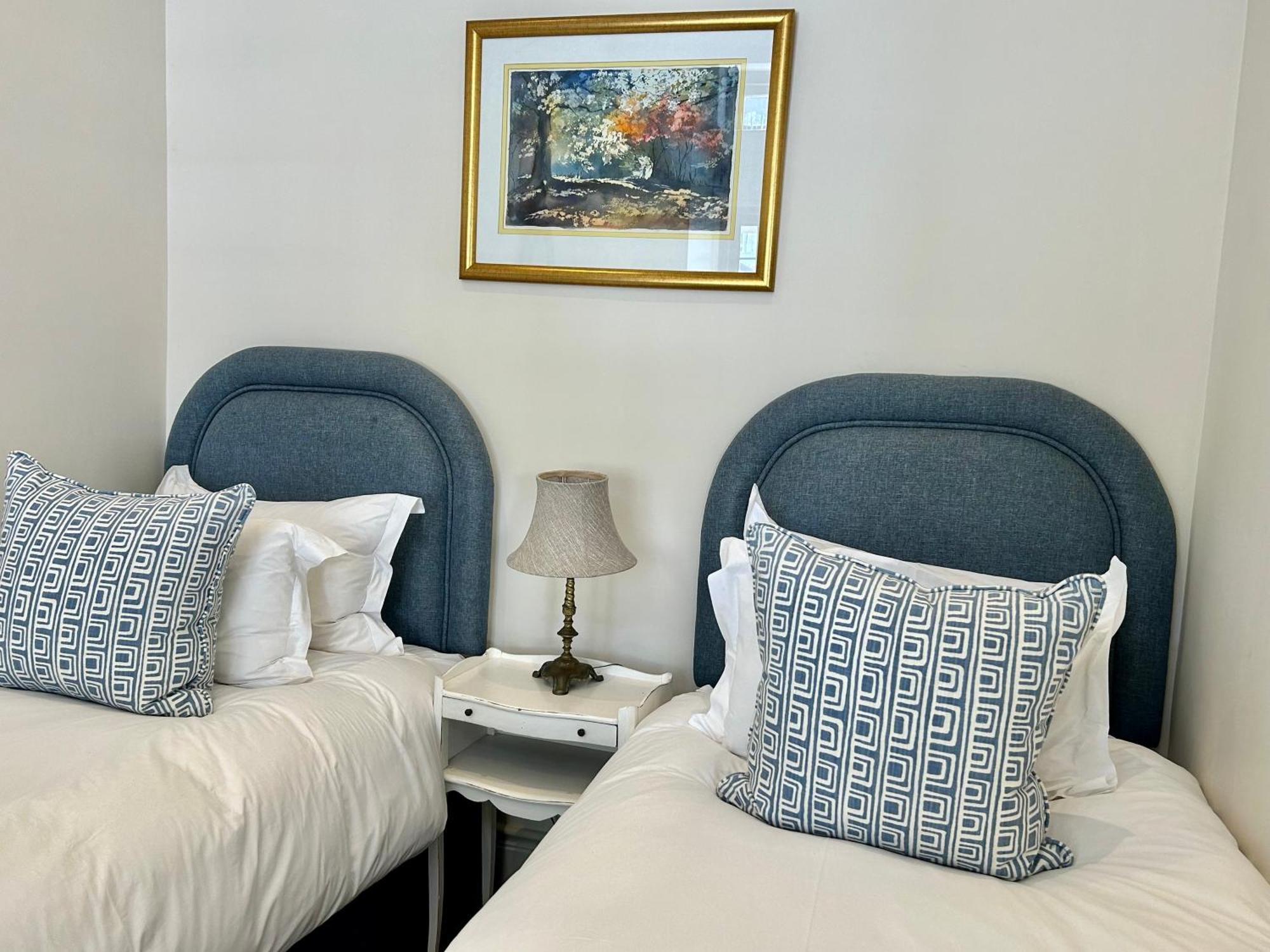 Whalehaven Apartment Калк Бей Екстериор снимка